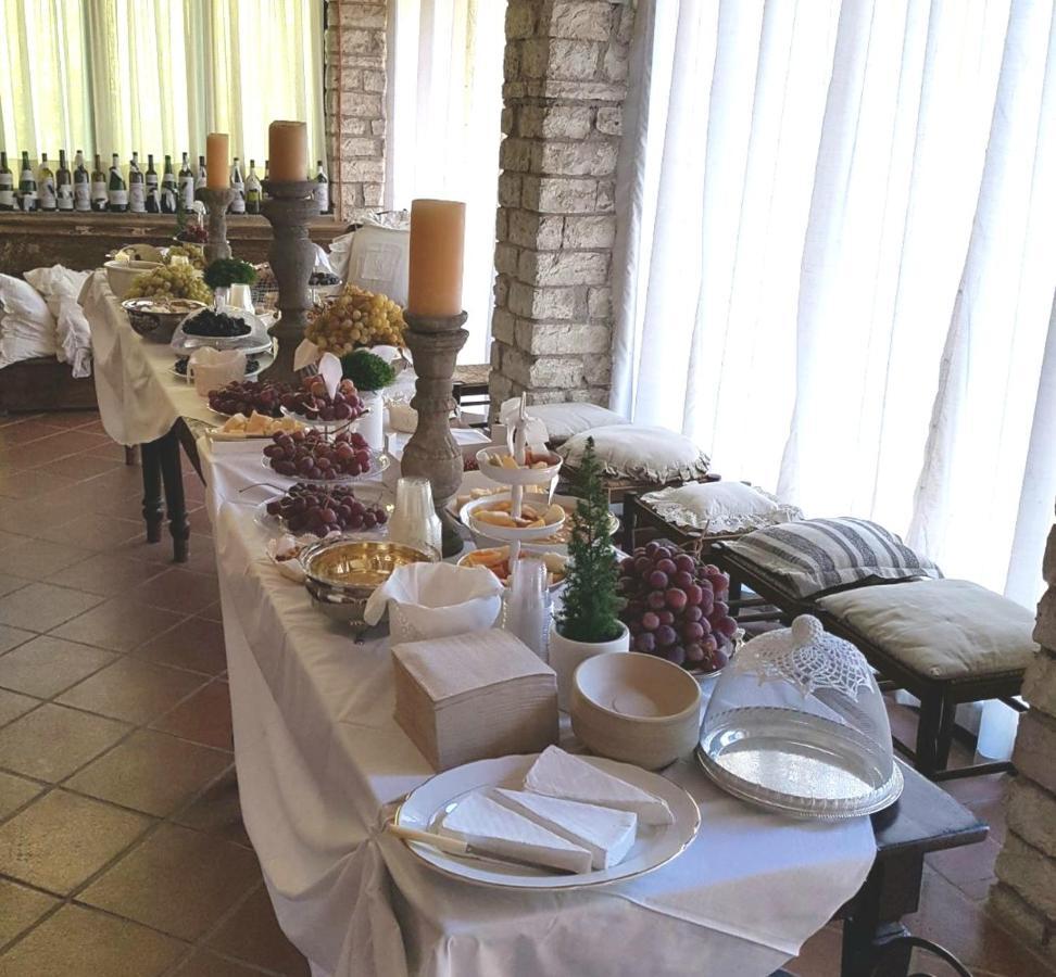 B&B De Charme Torre Agnese Labro Exterior photo